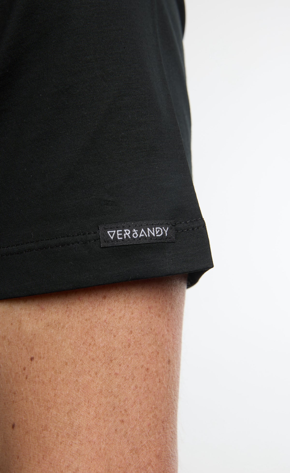 Noatun (raven/black)